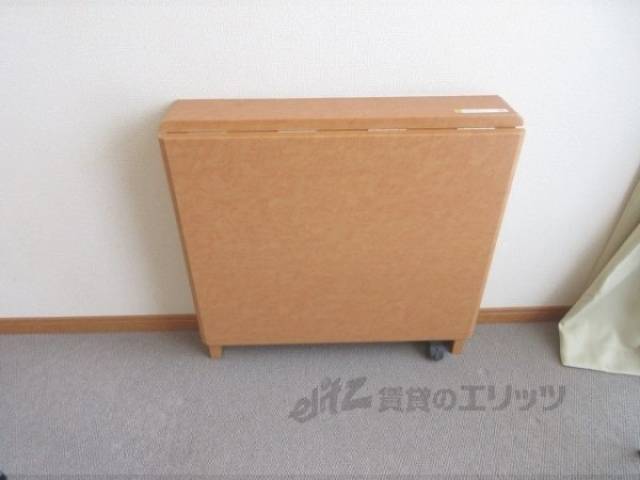 テーブル