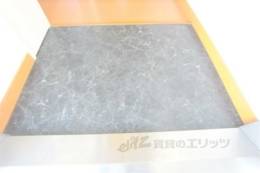 レオパレス石山室内写真1