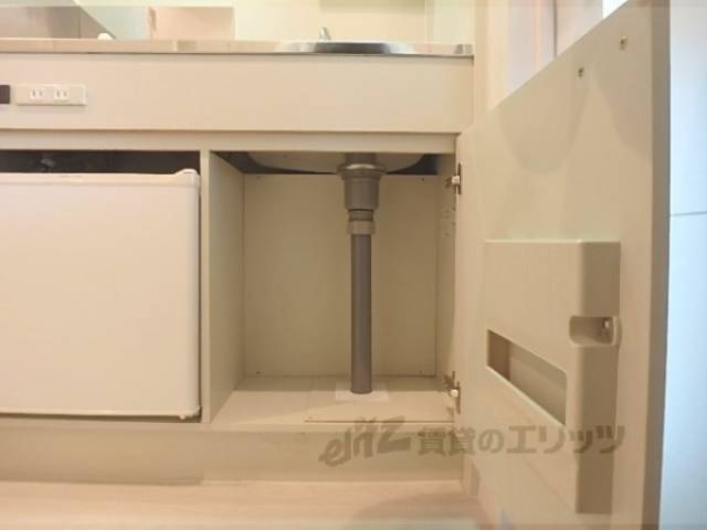 キッチン　下部収納