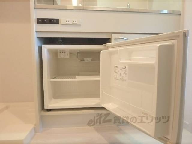 冷蔵庫置場　ミニ冷蔵庫