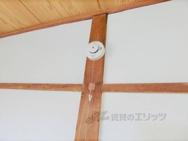 イメージ写真　火災報知器