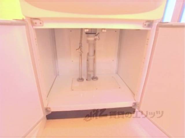 洗面所　下部収納