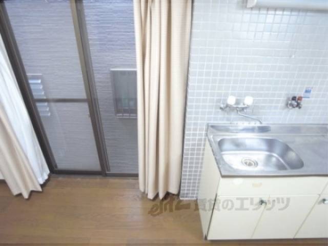 冷蔵庫置場