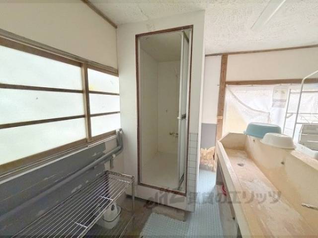 風呂　共同シャワー