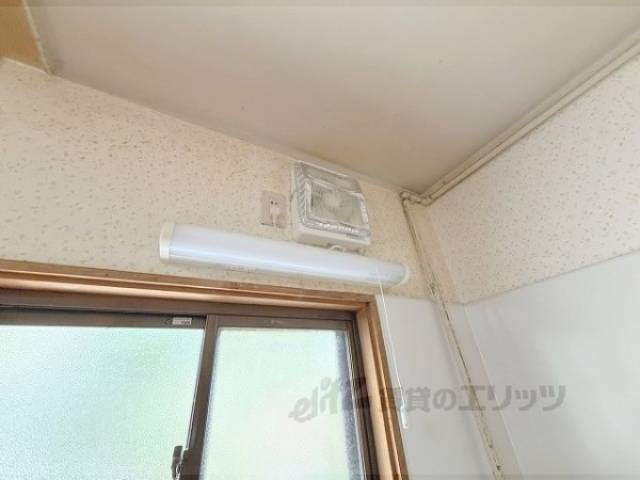 キッチン　換気扇