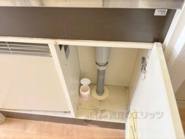 キッチン　収納