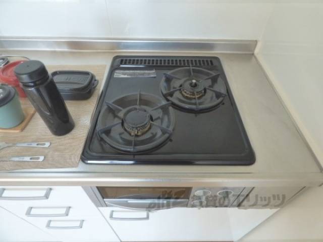 キッチン　コンロ