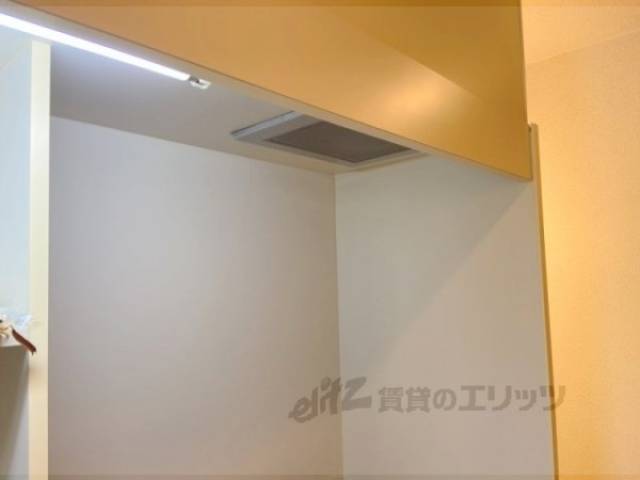 キッチン　換気扇