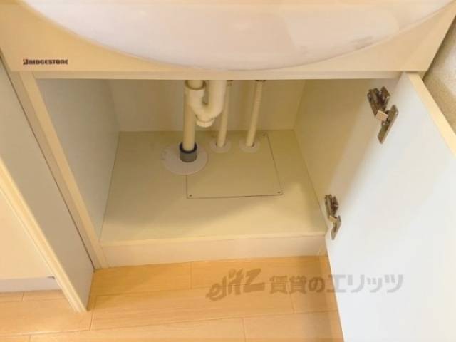洗面所　収納