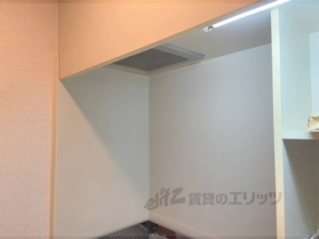 キッチン　換気扇