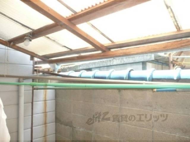 ベランダ　共用