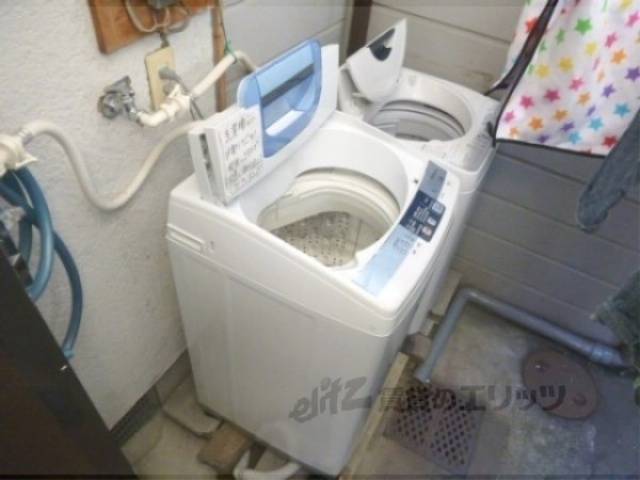 洗面所　共同ランドリー