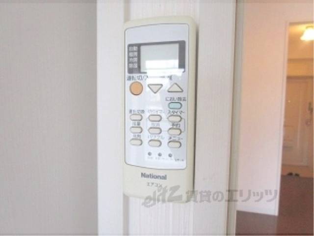 エアコン　リモコン