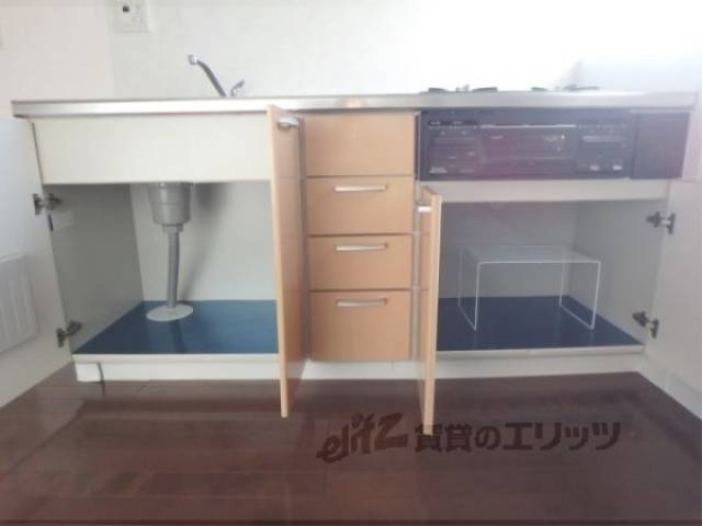 キッチン　キッチン下部収納