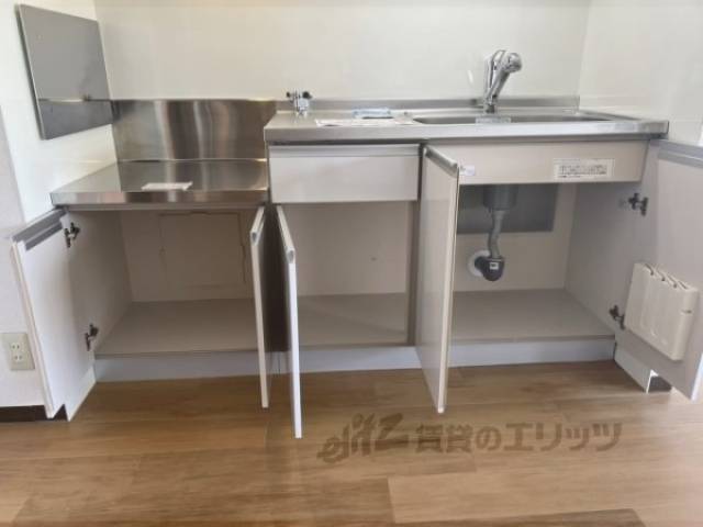 キッチン　下部収納