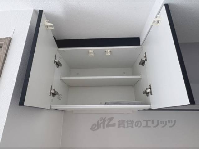 キッチン 収納上部