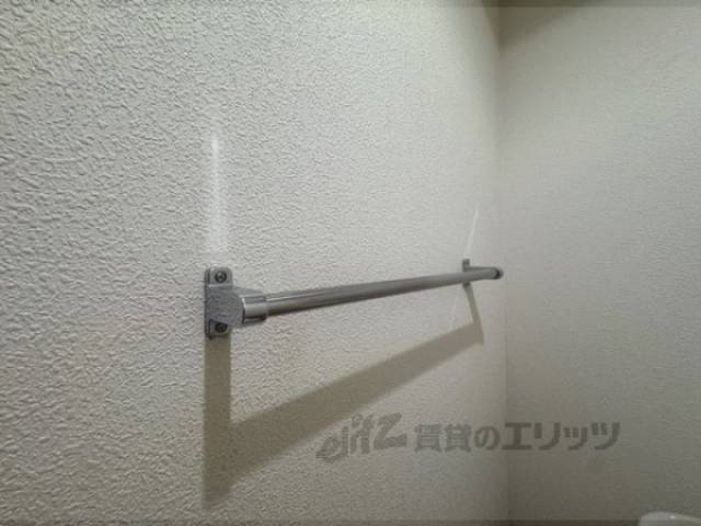 トイレ　タオル掛け