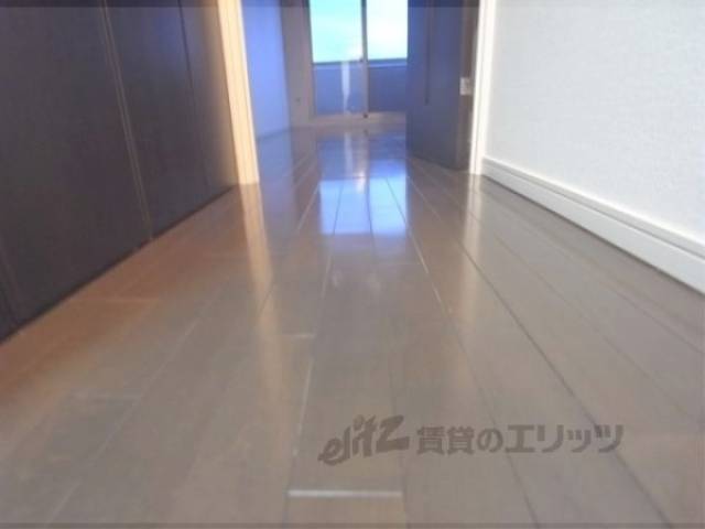 廊下　廊下の床です