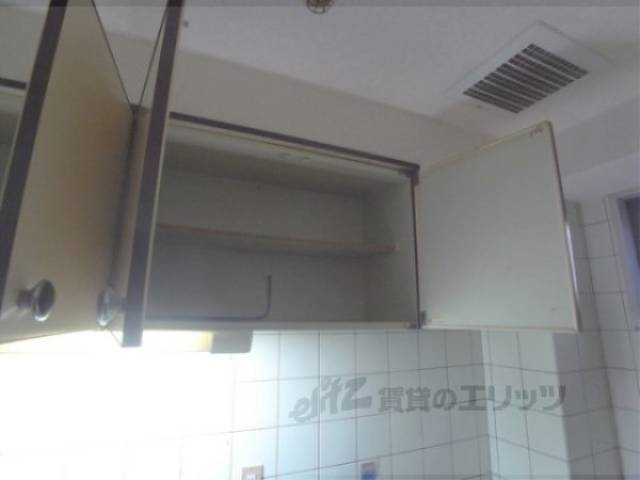 キッチン　収納