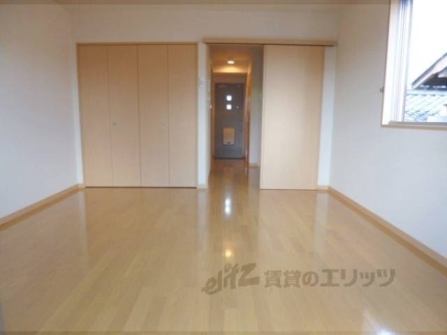 居室　大きいお部屋です。