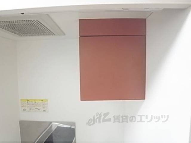 電気コンロ　火の心配無しですね。