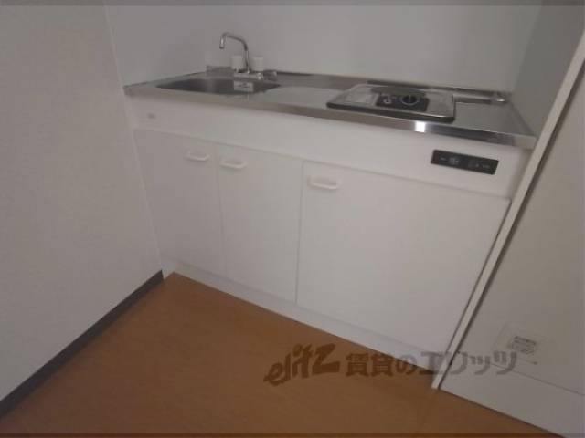 キッチン　収納