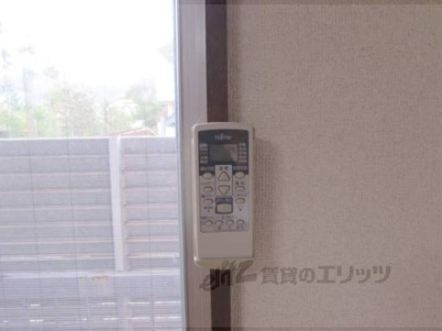 エアコンリモコン