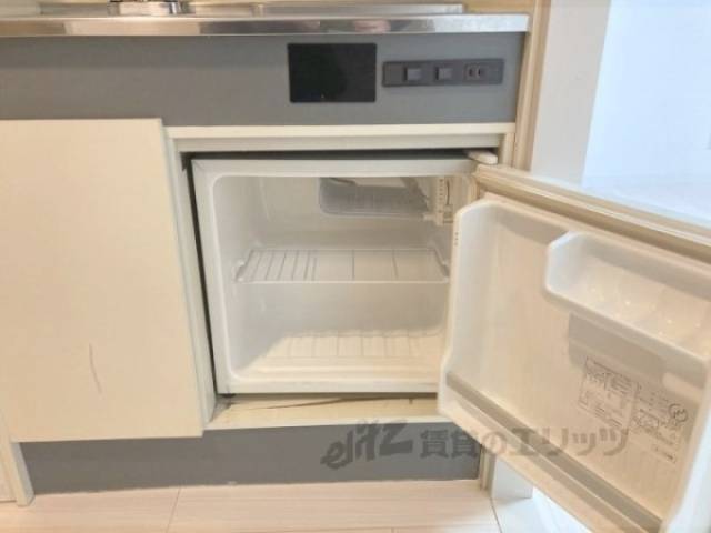 キッチン　ミニ冷蔵庫