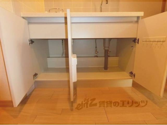 キッチン　下部収納