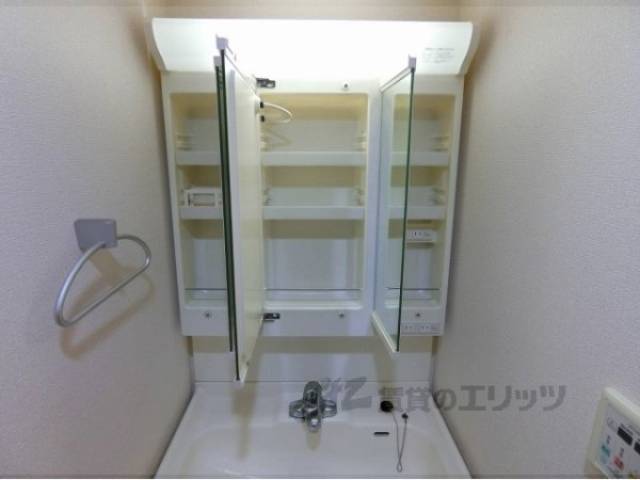 洗面所　収納