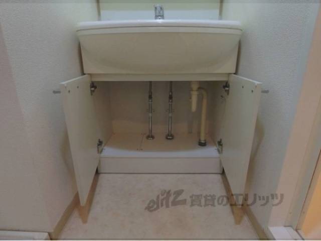 洗面所　収納