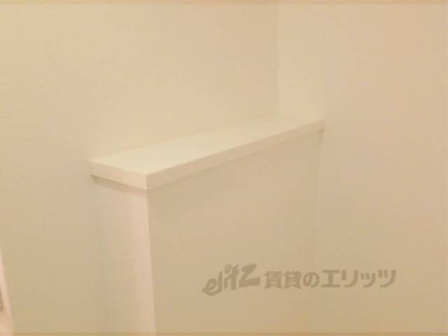 トイレ　収納