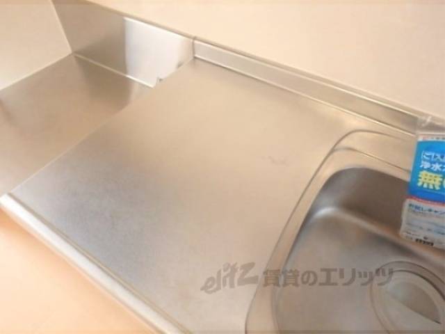 キッチン　まな板スペース