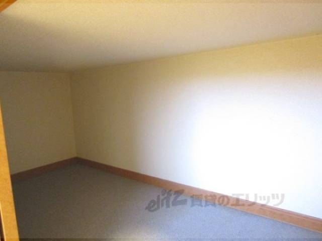 収納　ベッド下収納