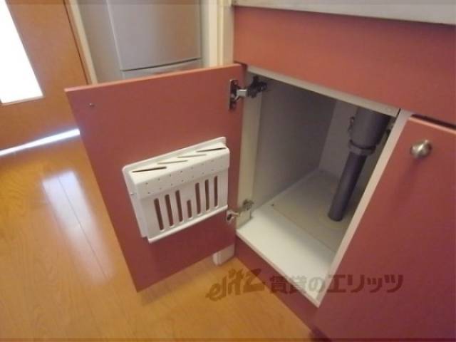 キッチン　下部収納