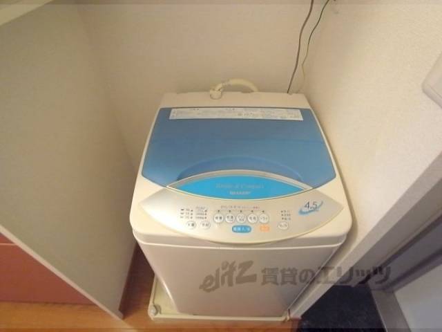 洗濯機置場　洗濯機