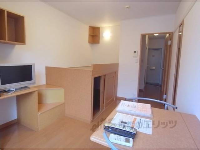 居室　6帖のお部屋です