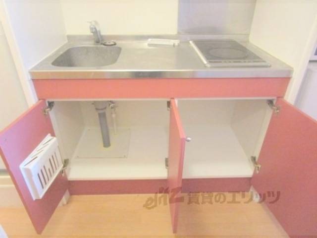 キッチン　キッチン下部収納