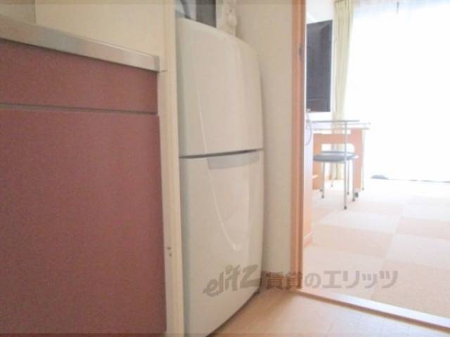 冷蔵庫置場　冷蔵庫