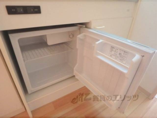 冷蔵庫置場　ミニ冷蔵庫