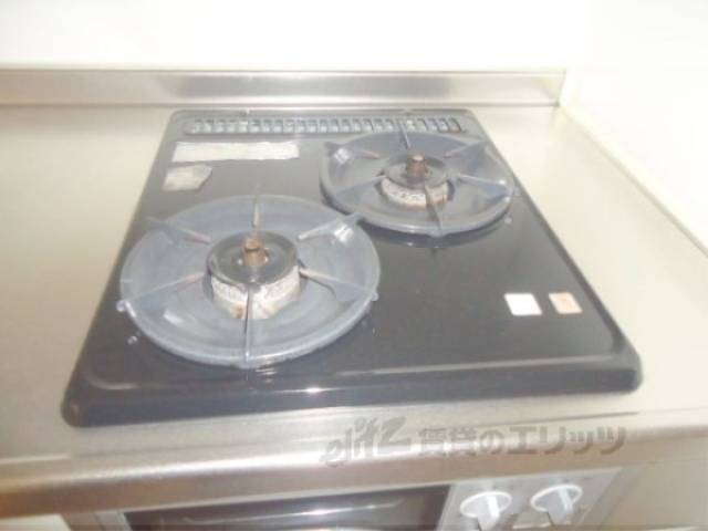 キッチン　コンロ