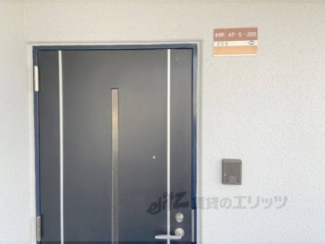 玄関　インターホン