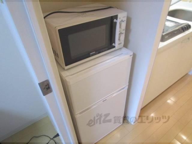 冷蔵庫置場　家具付きプラン