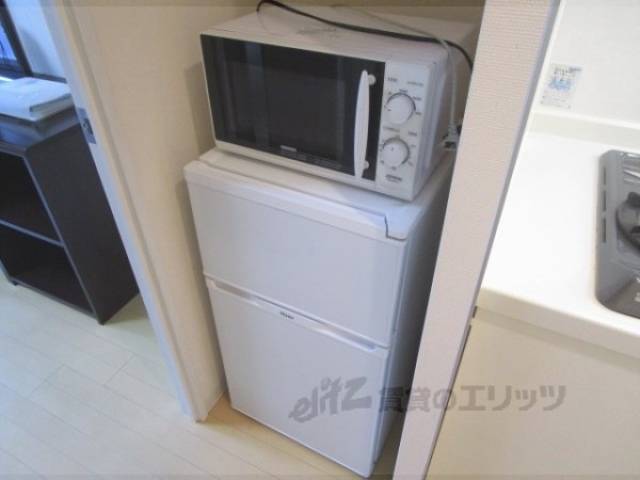 冷蔵庫置場　家具付きプラン