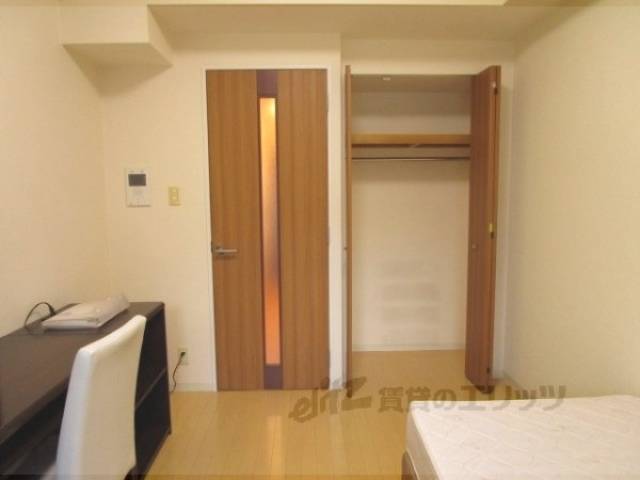 洋室　家具付きプラン