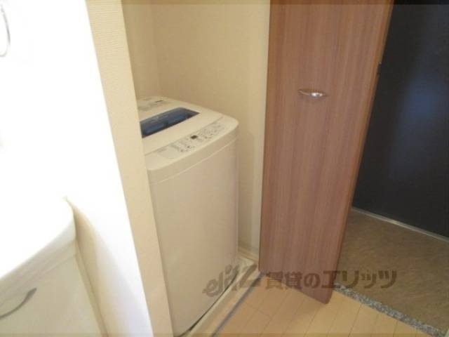 洗濯機置場　家具付きプラン