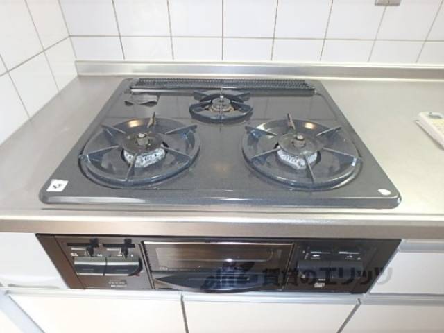 キッチン　コンロ