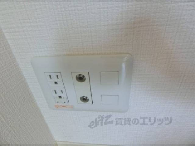 端子類