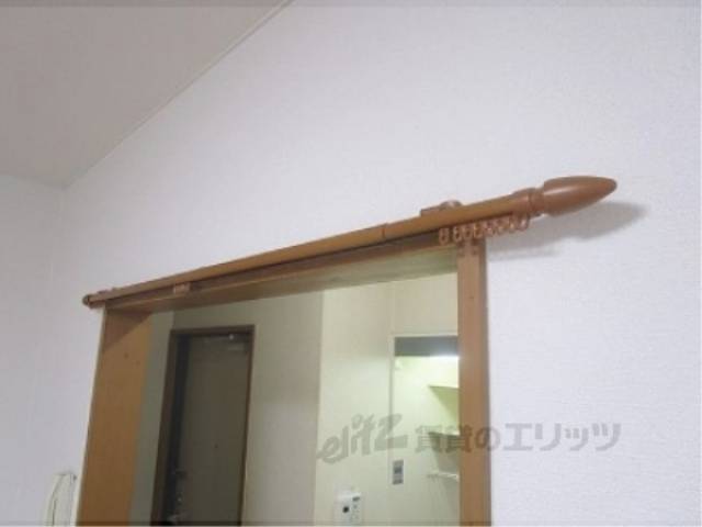 洋室入り口