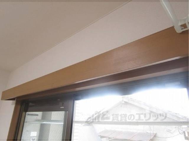 カーテンレール